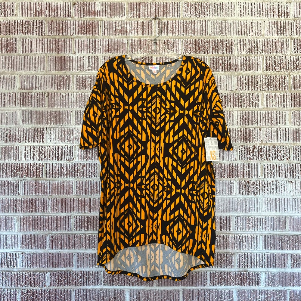 NWT LuLaRoe Irma tunic—size XS